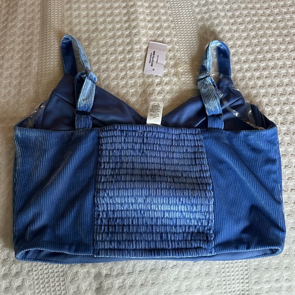 Tilly's Blue Ribbed Crop Top - Picture 2 of 2